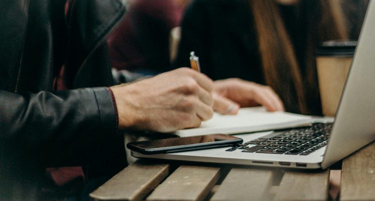Academic writing course for beginners